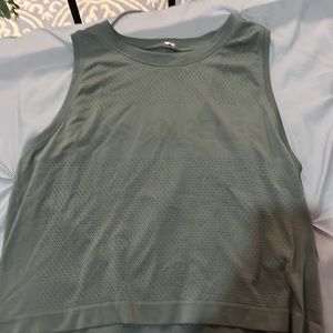 lululemon los angeles cropped tank size 6